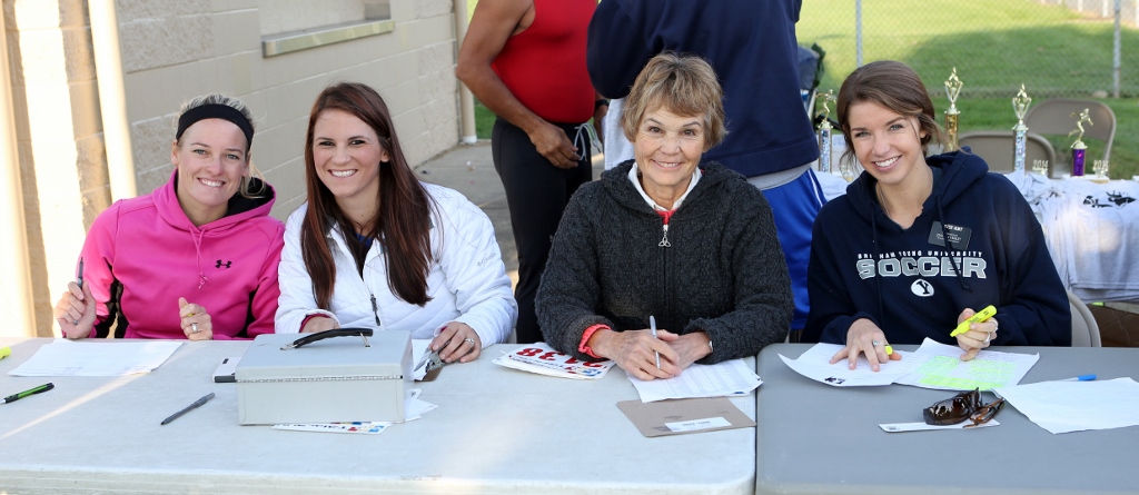 Hunger Hike 2014 - BR - 006 (2) (1024x445)